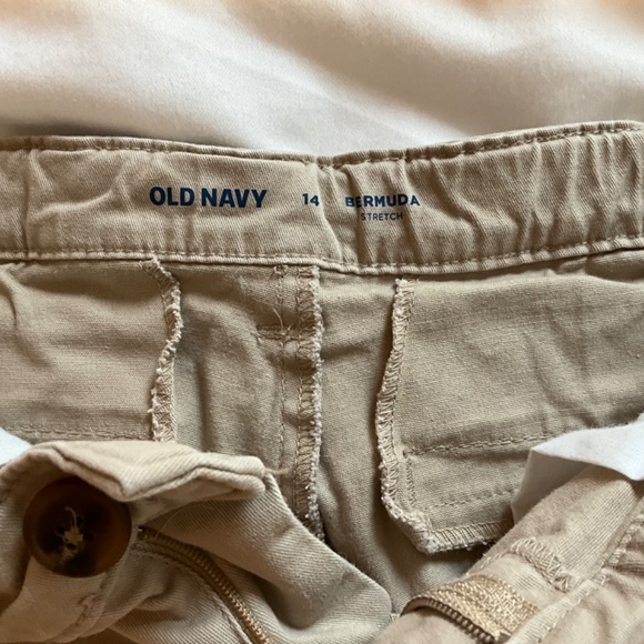 Old Navy Tan Khaki Twill Bermuda Shorts for Girls - Picture 6 of 6